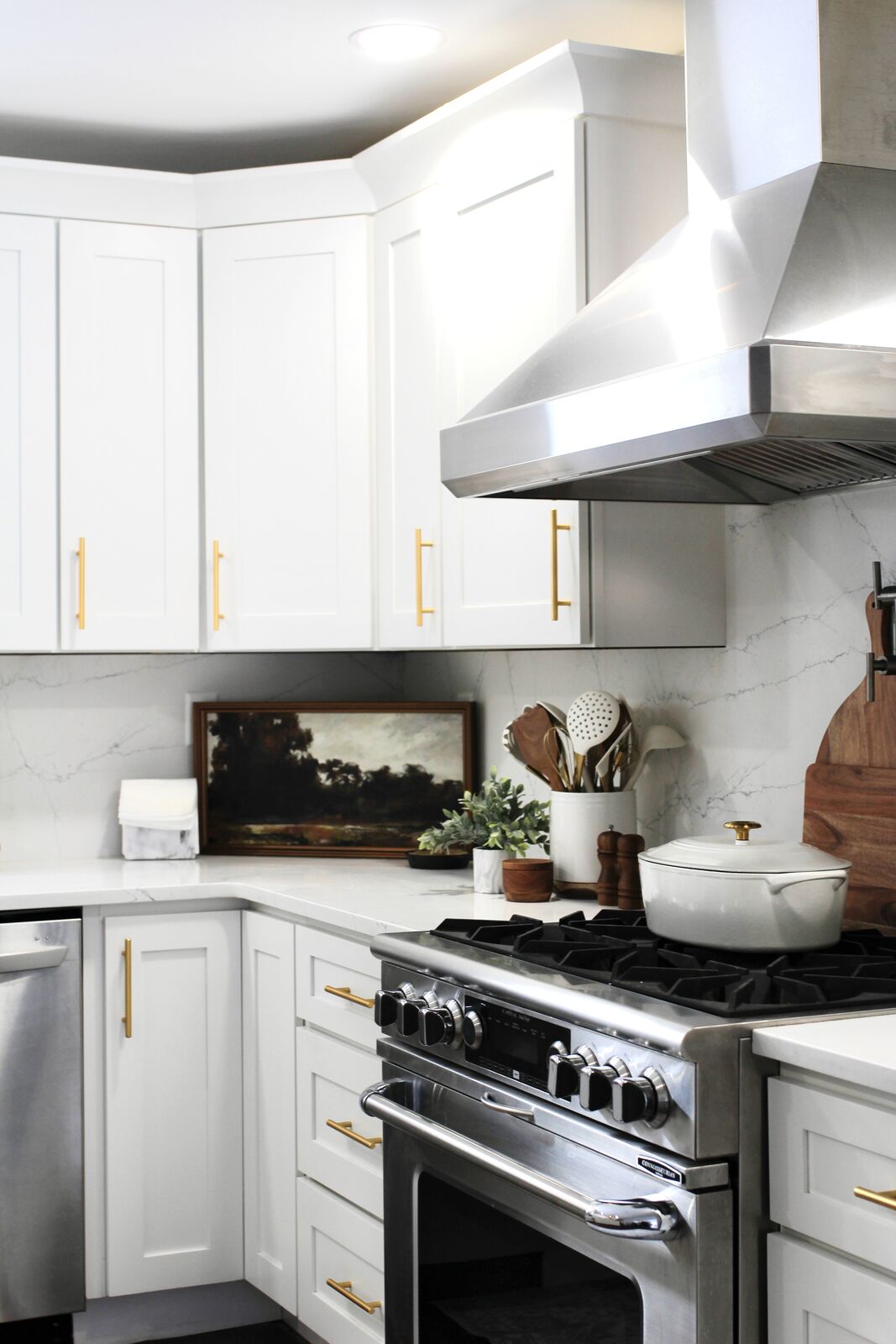 Range and marble detail
