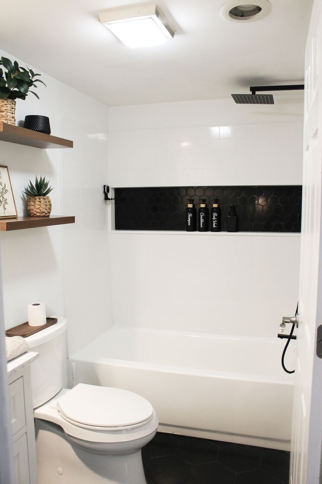 Hall bath alternate view