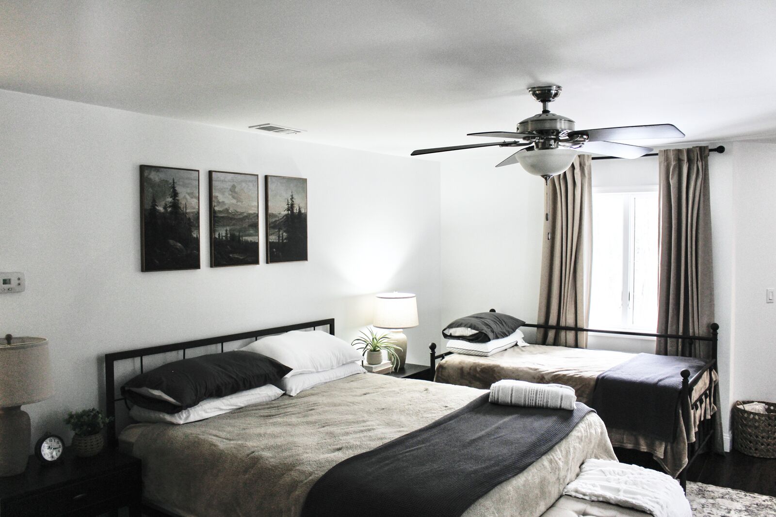 Upstairs bedroom alternate view